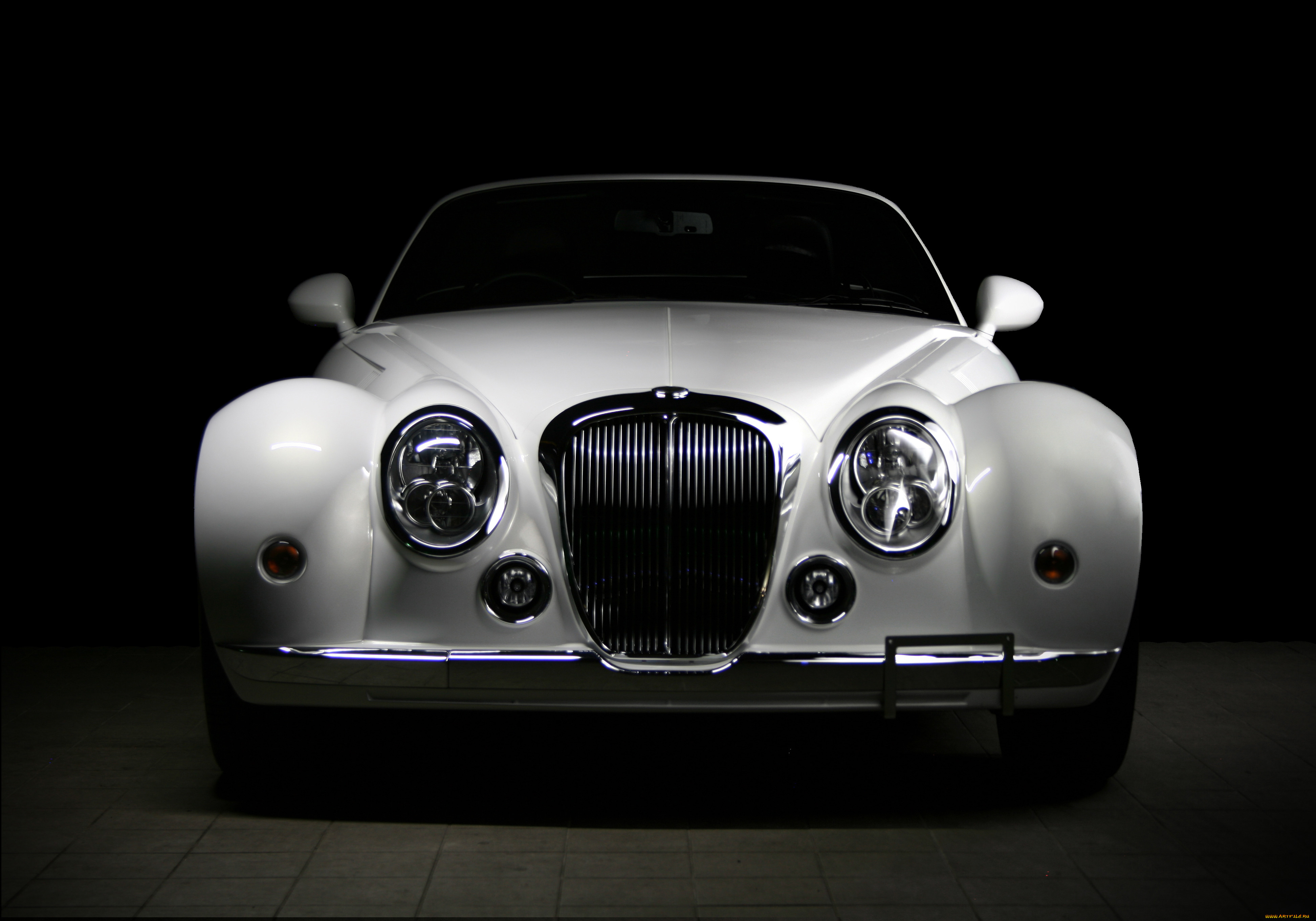 , mitsuoka